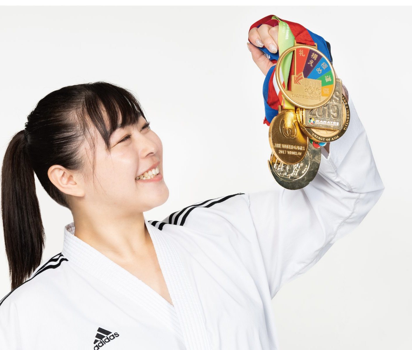 スポーツブランドの広告ビジュアル